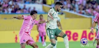 [冰雪]苏翊鸣获得世锦赛坡面障碍技巧银牌