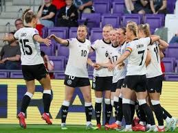 官方：29岁葡萄牙后腰内内加盟中超新军云南玉昆